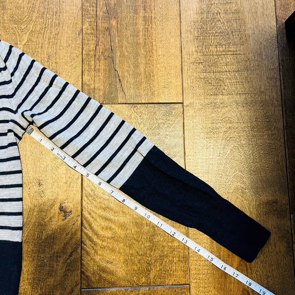 Club Monaco Gray & Dark Blue Striped V-Neck Wool Sweater, Size S - Picture 9 of 12